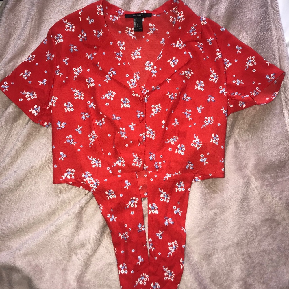 Red Cropped Tee